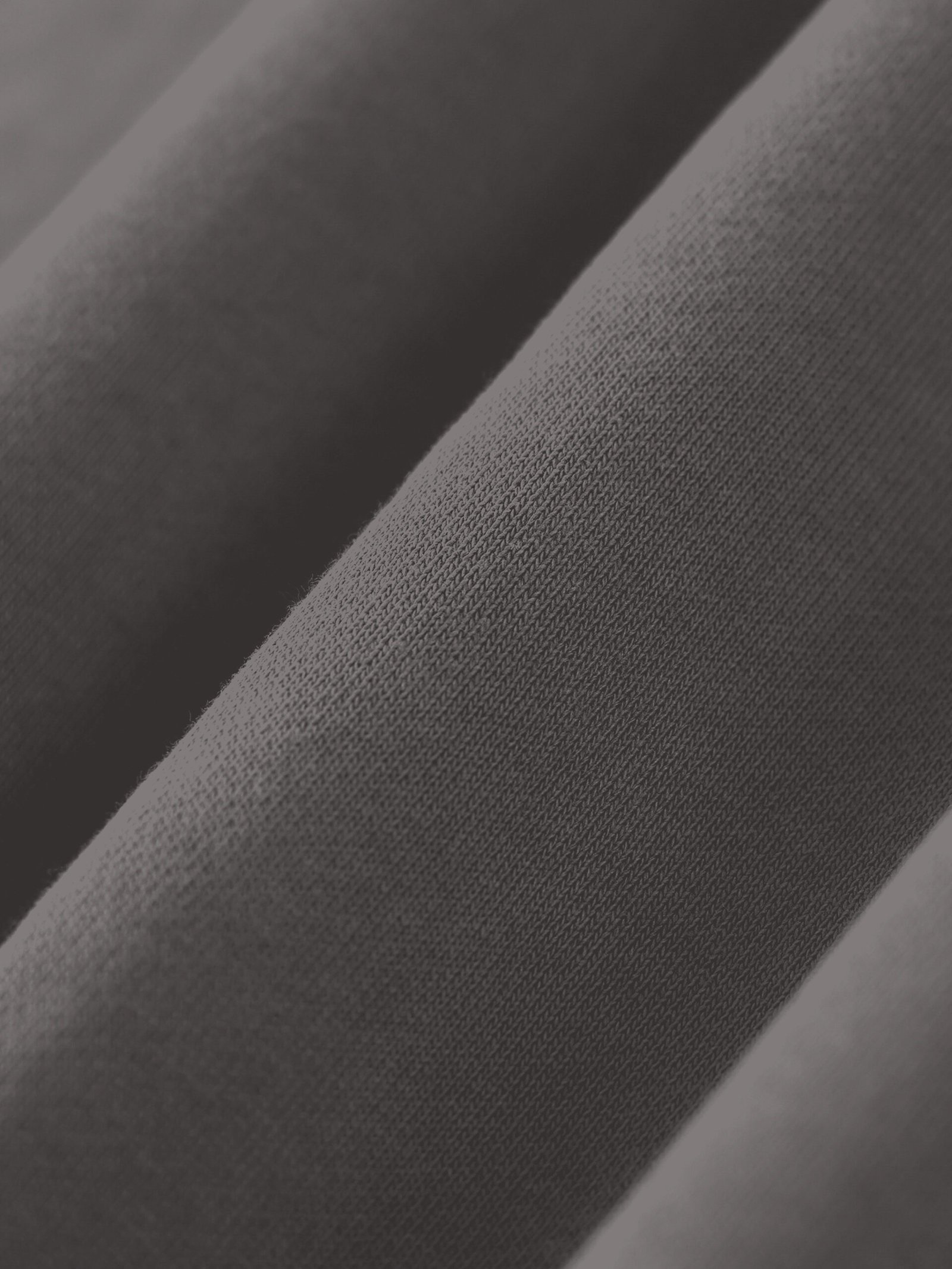 Heavyweight cotton sweatshirt 530gsm Dark Gray — fleece fabric closeup
